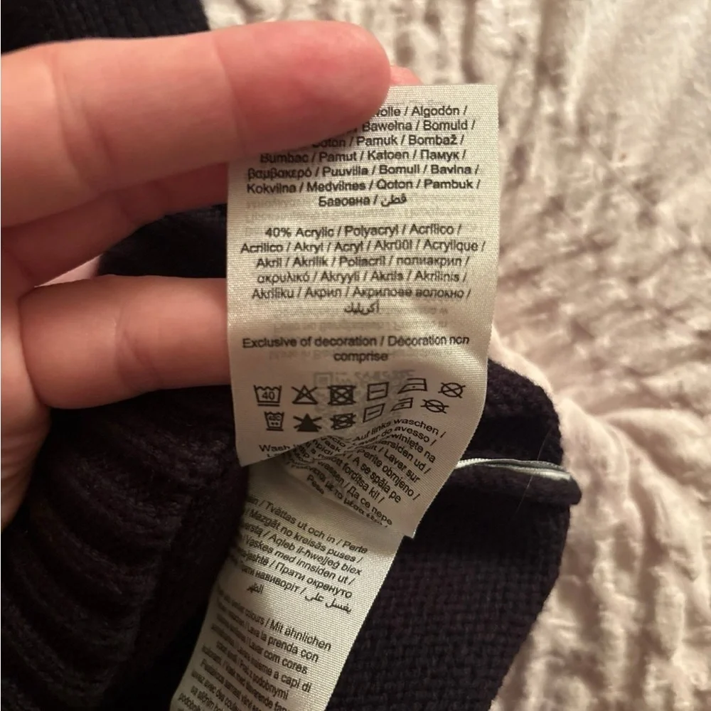 Cardigan - Picture 3 of 3